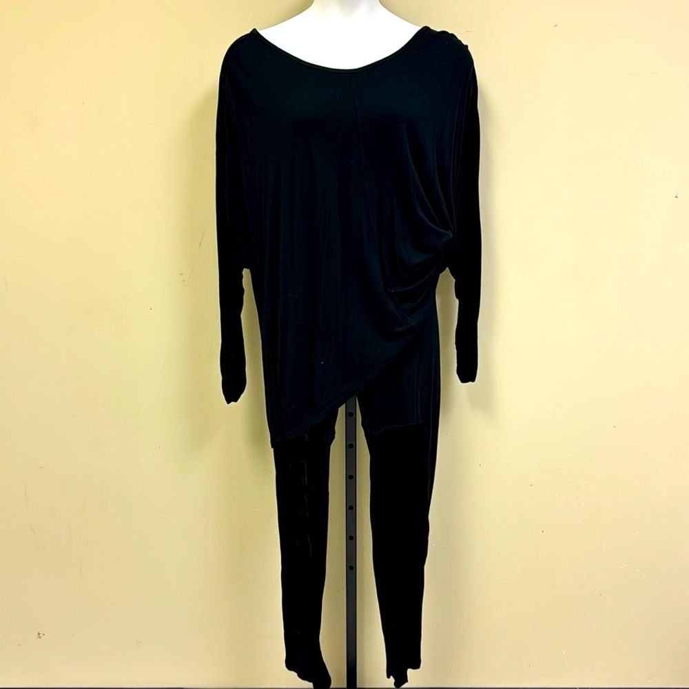 XCVI plus size leisure pants set.